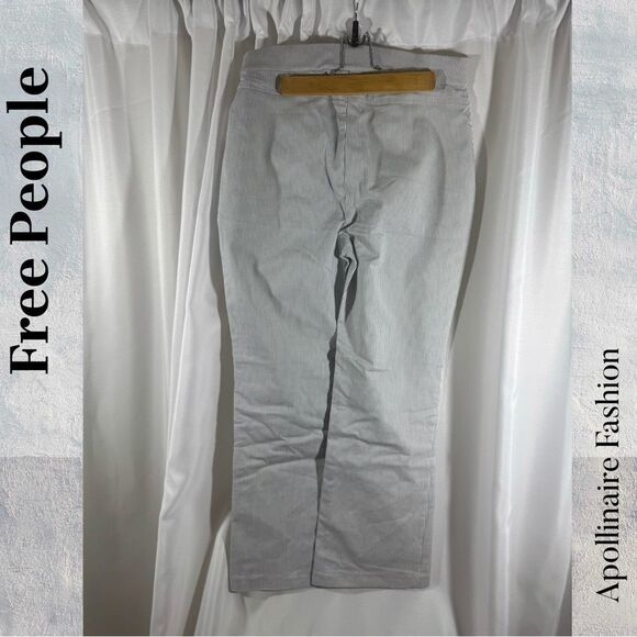 Free People Florence cropped Railroad pants Navy white striped Size Medium NWT - Picture 6 of 6